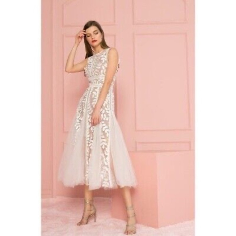 Bronx and Banco White Lace Midi Dress - Picture 4 of 13